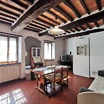 Casa Velia *