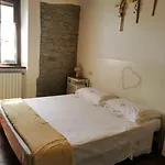 Casa Velia Apartament Uzzano