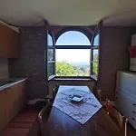 Apartament Casa Velia Uzzano