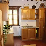 Casa Velia Apartament