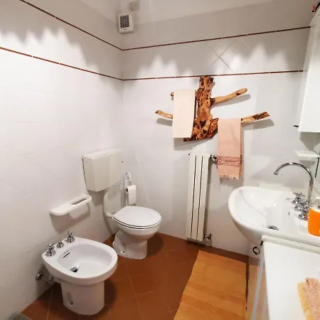 Casa Velia * Uzzano
