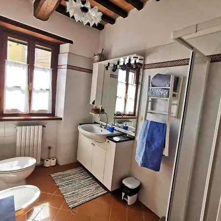 Casa Velia * Uzzano