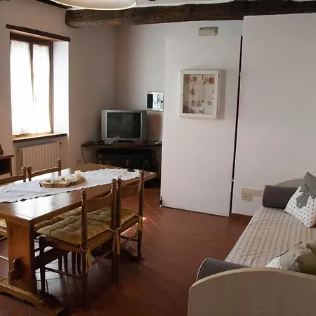 Casa Velia Uzzano