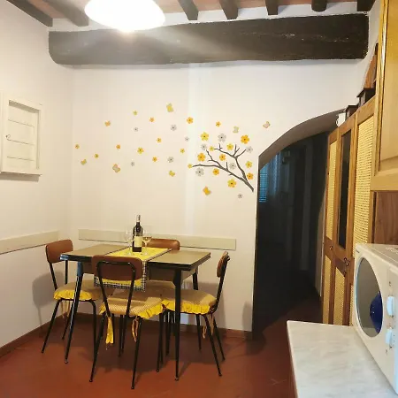 Casa Velia Uzzano