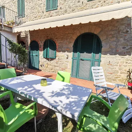 Casa Velia Apartment Uzzano